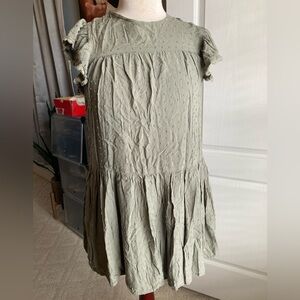 Forever 21 sage green dress size small.